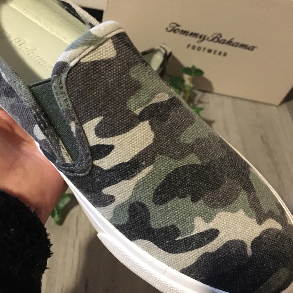 🖤💚Tommy Bahamas Camo Loafers 💚🖤 - Picture 7 of 8